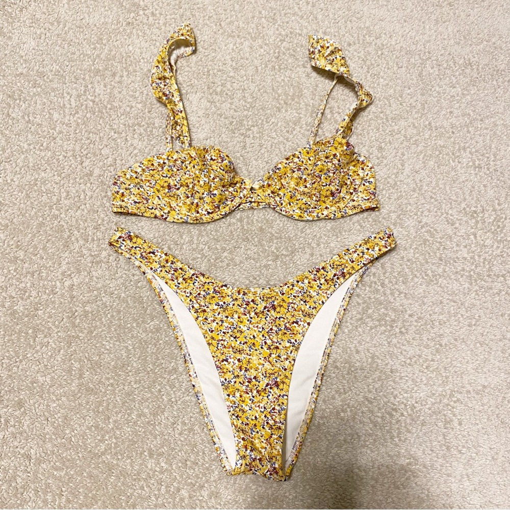 Abercrombie & Fitch Yellow Floral Bikini Set Size Small